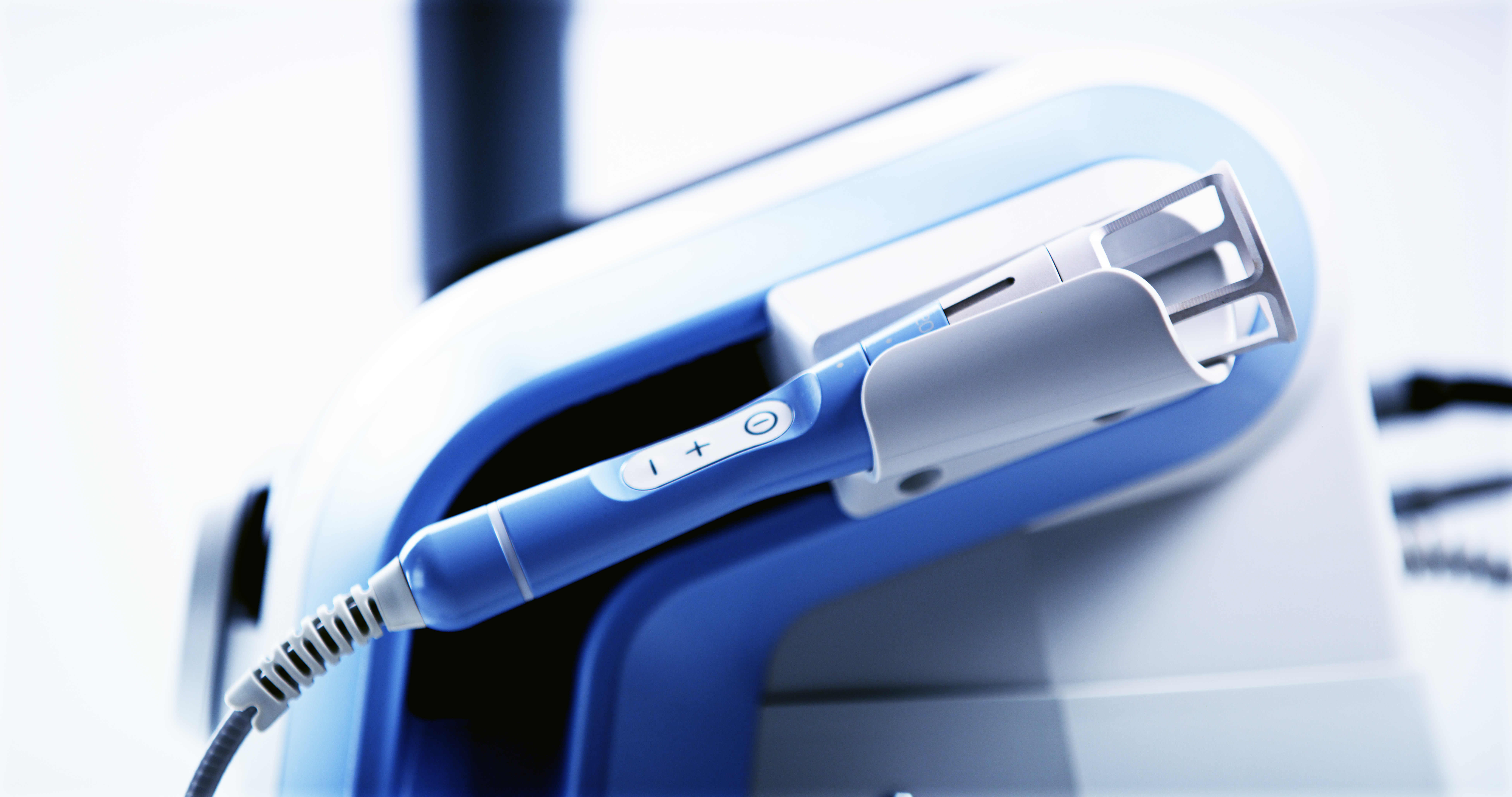 EMVITAL laser therapy at Therapeutic Rehab Specialists